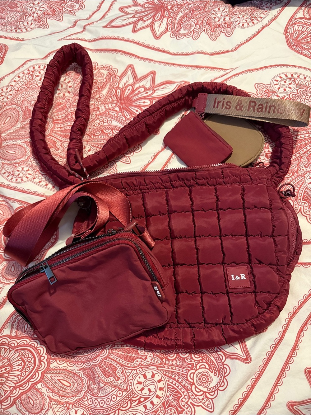 Iris & Rainbow Quilted Shoulder Bag Set in Wine
